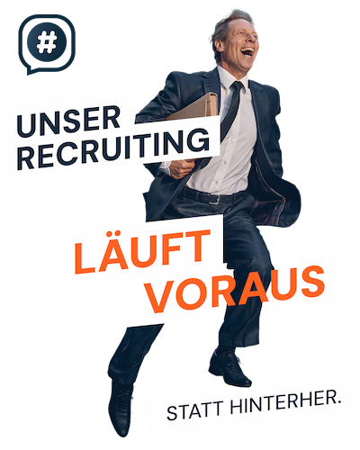SMR.com Visual mit Schriftzug "Unser Recruiting läuft voraus statt hinterher" mit lächelndem Mann im Anzug